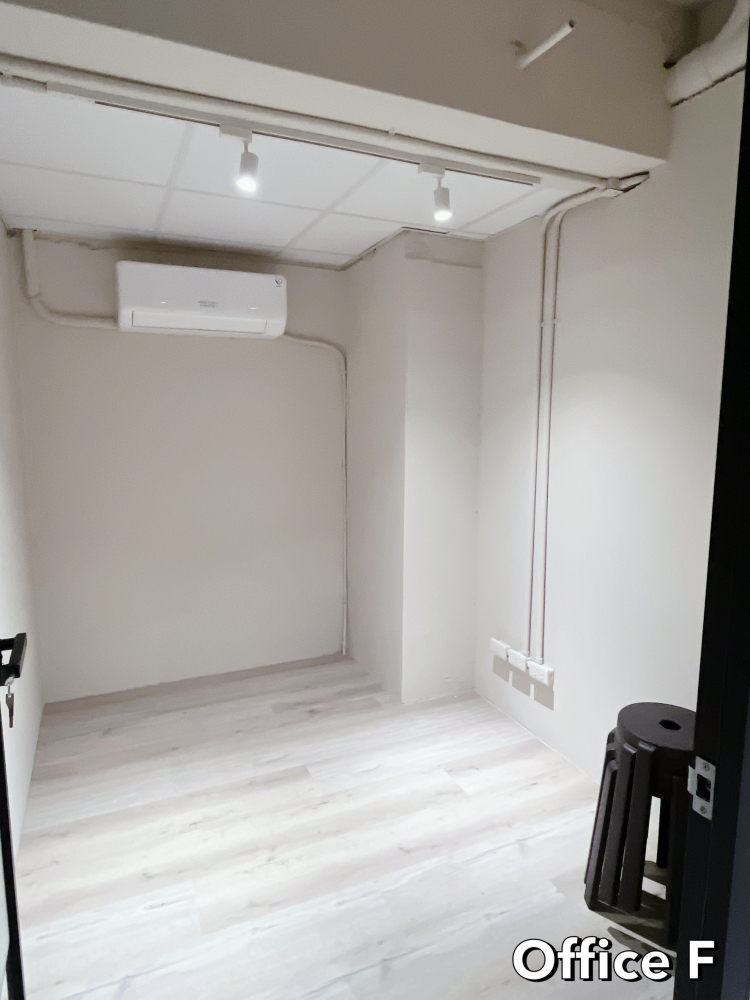 LINE_ALBUM_房間照_260202_7